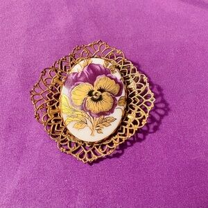 Vintage Brass Filigree Brooch Painted Pansy Flower On White Oval Porcelain